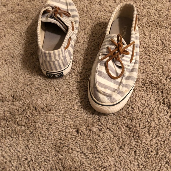 Sperry - Picture 2 of 3